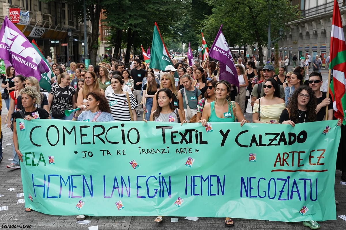 Trabajadoras del sector textil y comercio de Bizkaia intensifican las protestas contra el convenio estatal