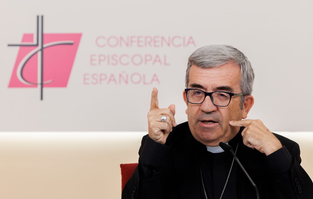 La Conferencia Episcopal pide elecciones y sugiere la intervención del Rey