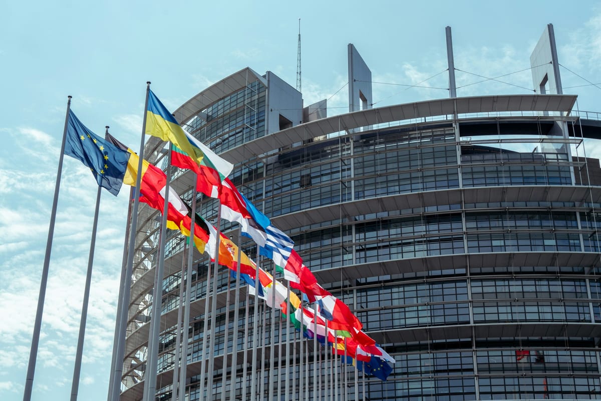 La UE debate establecer una edad mínima común para acceder a las redes sociales