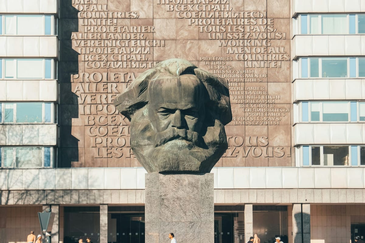 El interés por la lectura de Karl Marx crece en Europa tras la crisis de 2008 y el bicentenario de su nacimiento