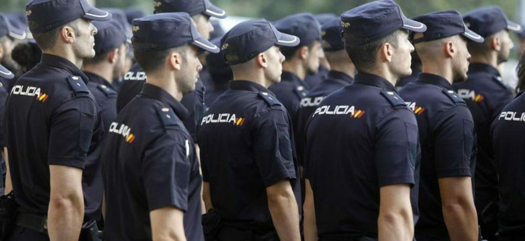 El Gobierno español oculta datos de violencia machista y maltrato infantil en cuerpos policiales y militares