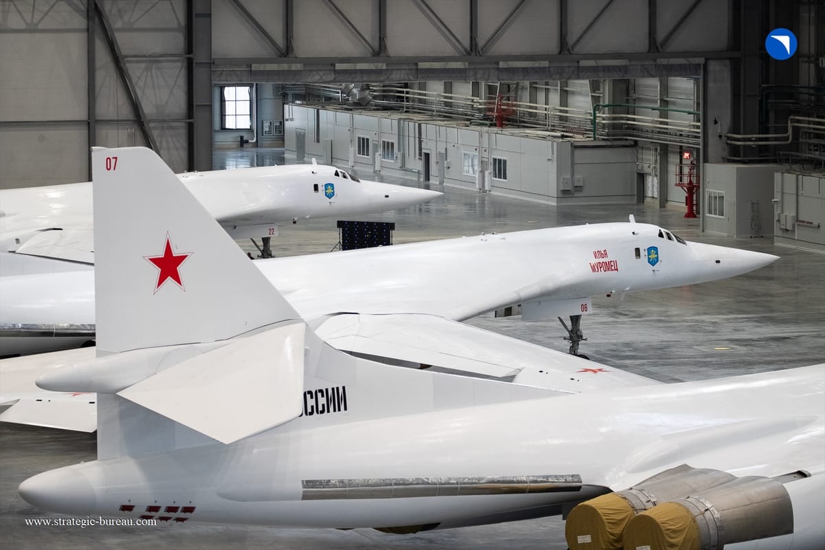 Ucrania destruye decenas de bombarderos rusos en su mayor ataque con drones de la guerra