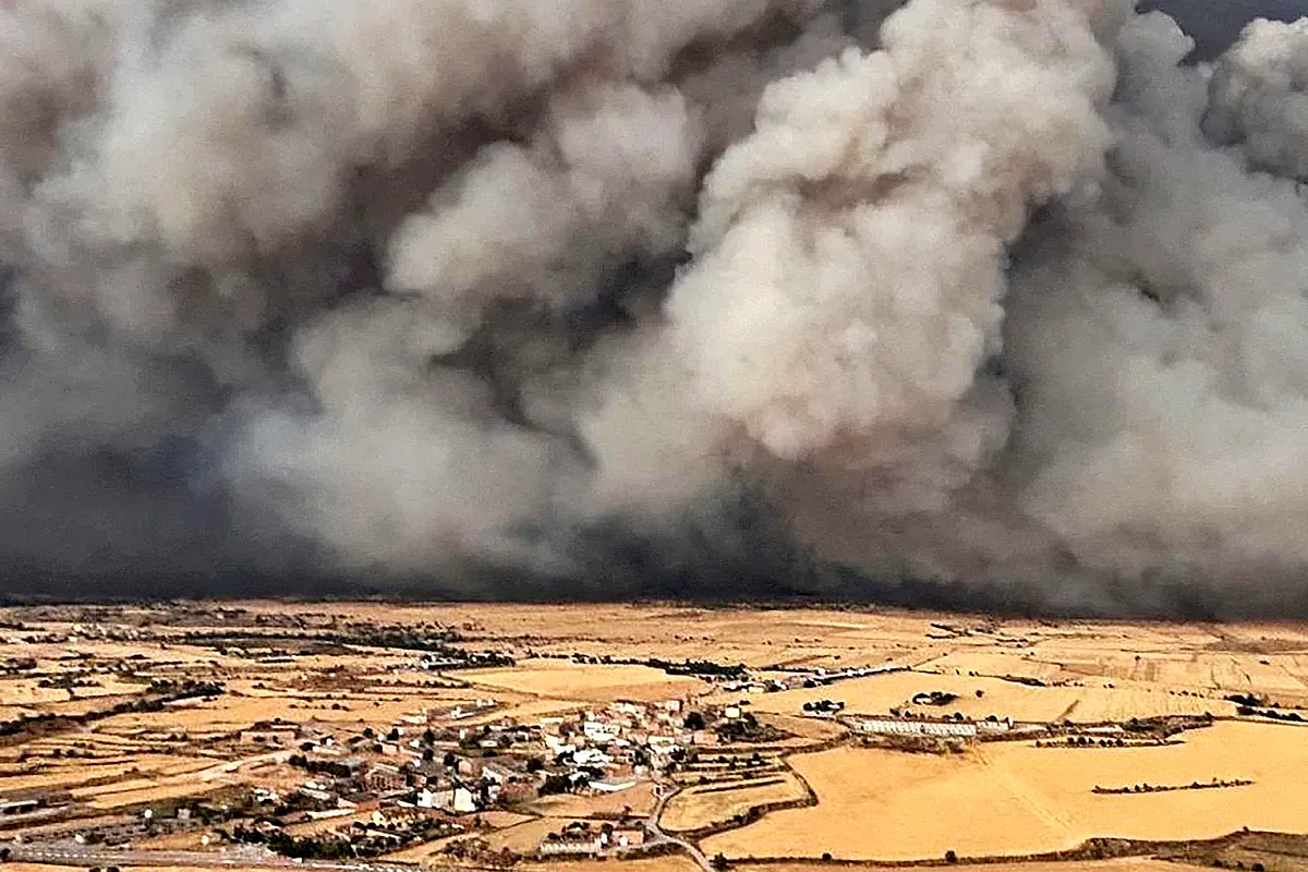 Incendios forestales desatan crisis simultánea en Catalunya y Marsella