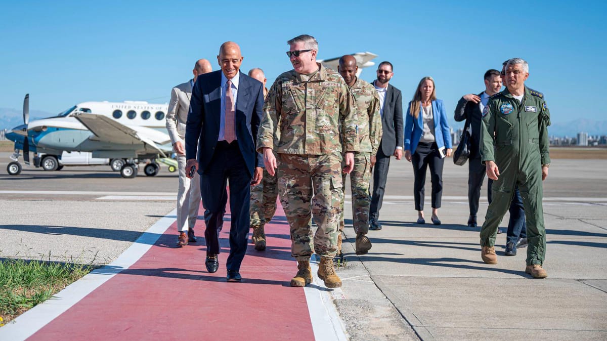 Israel y Siria acuerdan un alto el fuego con apoyo de EE.UU.