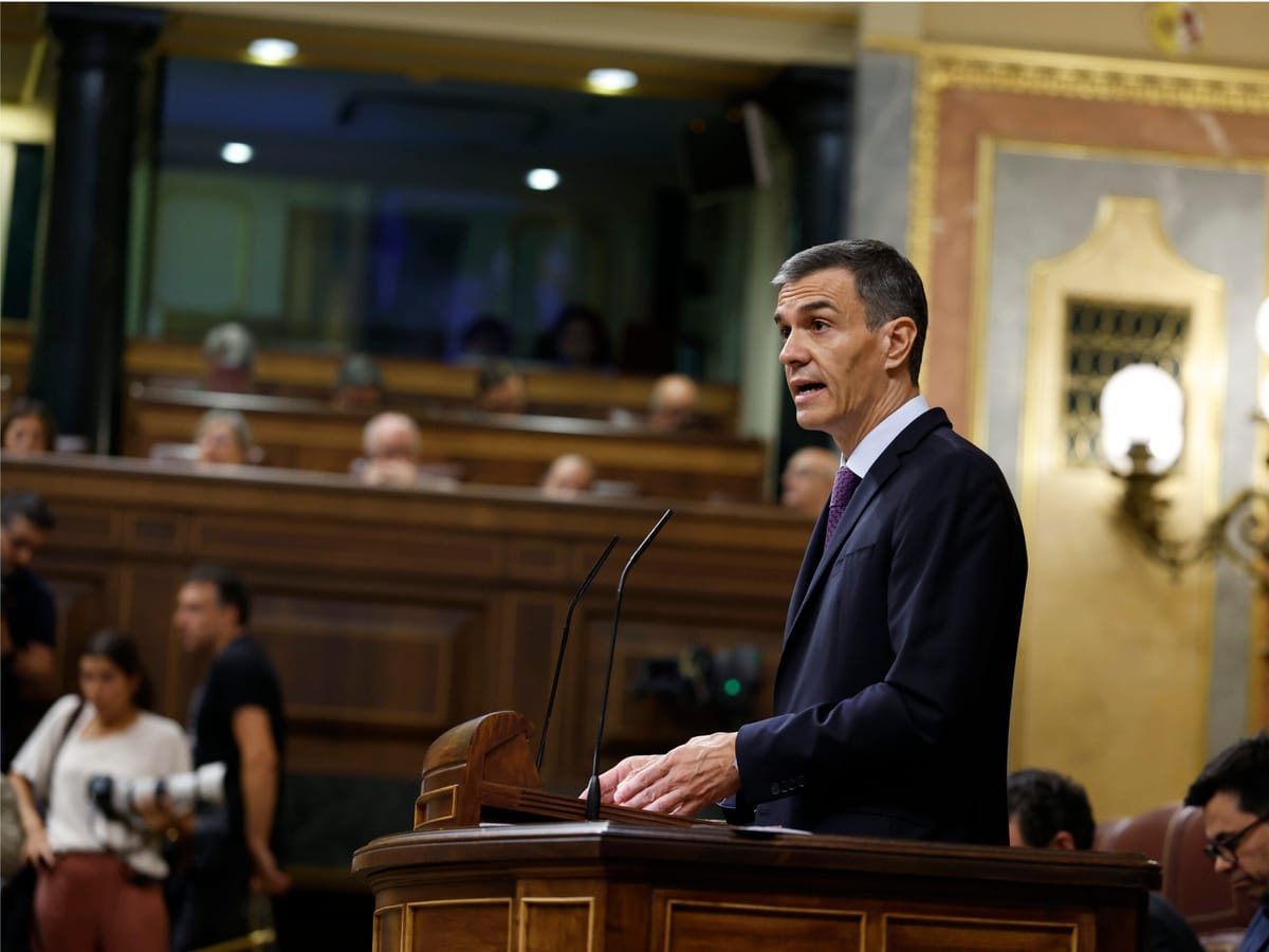 Moncloa ampliará las bajas por nacimiento para evitar una sanción europea
