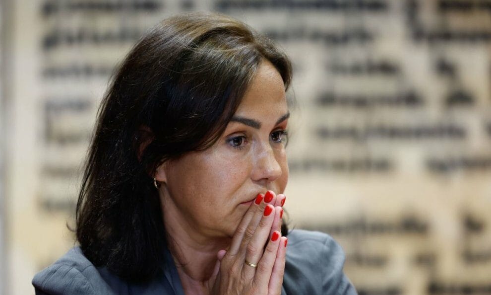 La UCO halla en casa de Pardo de Vera un documento de Adif sobre la compra de cinco millones de mascarillas