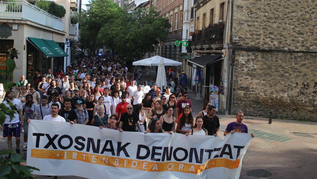 Vuelven a prohibir poner txosna a GKS y el Sindicato de Vivienda en Gasteiz
