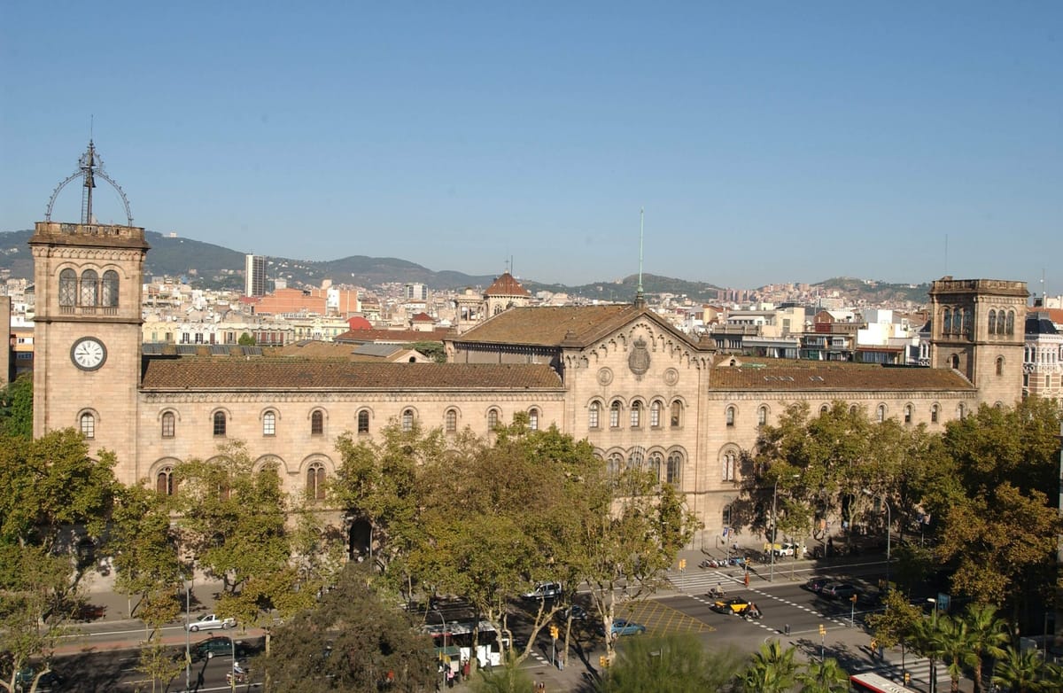 Catorce mujeres denuncian al catedrático Ramón Flecha por coerción sexual y abuso de poder en la Universitat de Barcelona