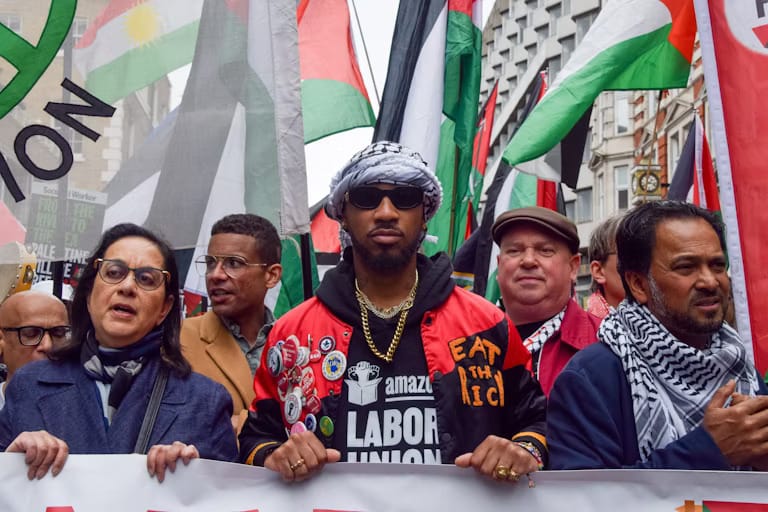 Israel tortura a Chris Smalls, líder sindical estadounidense
