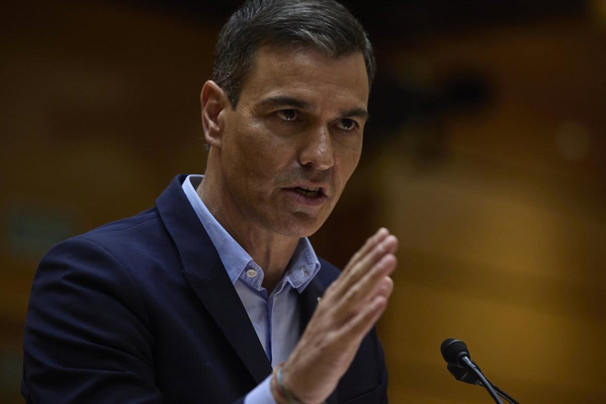 El Gobierno español crea dos organismos con casi medio millón para vigilar medios y redes sociales