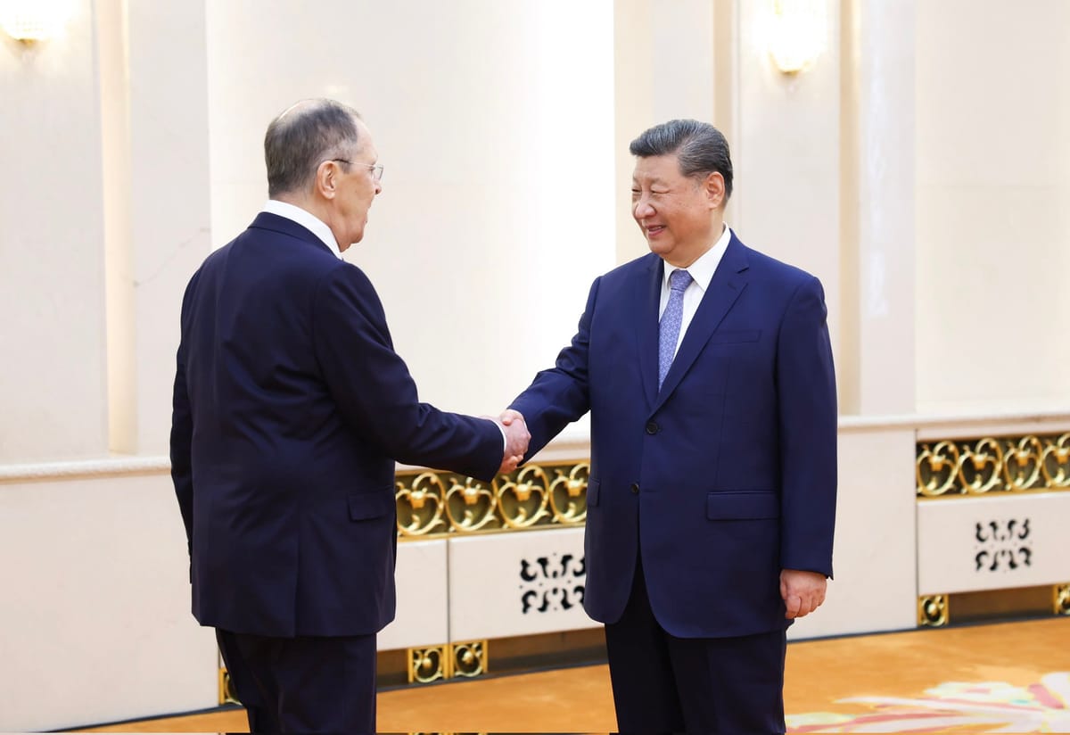 Xi Jinping pide a Rusia reforzar su cooperación ante las amenazas de Trump