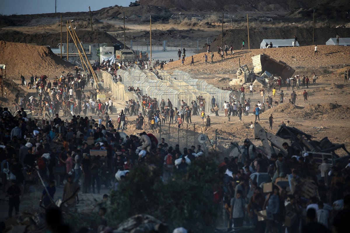 Mercenarios estadounidenses celebran tras disparar a palestinos en las colas del hambre en Gaza