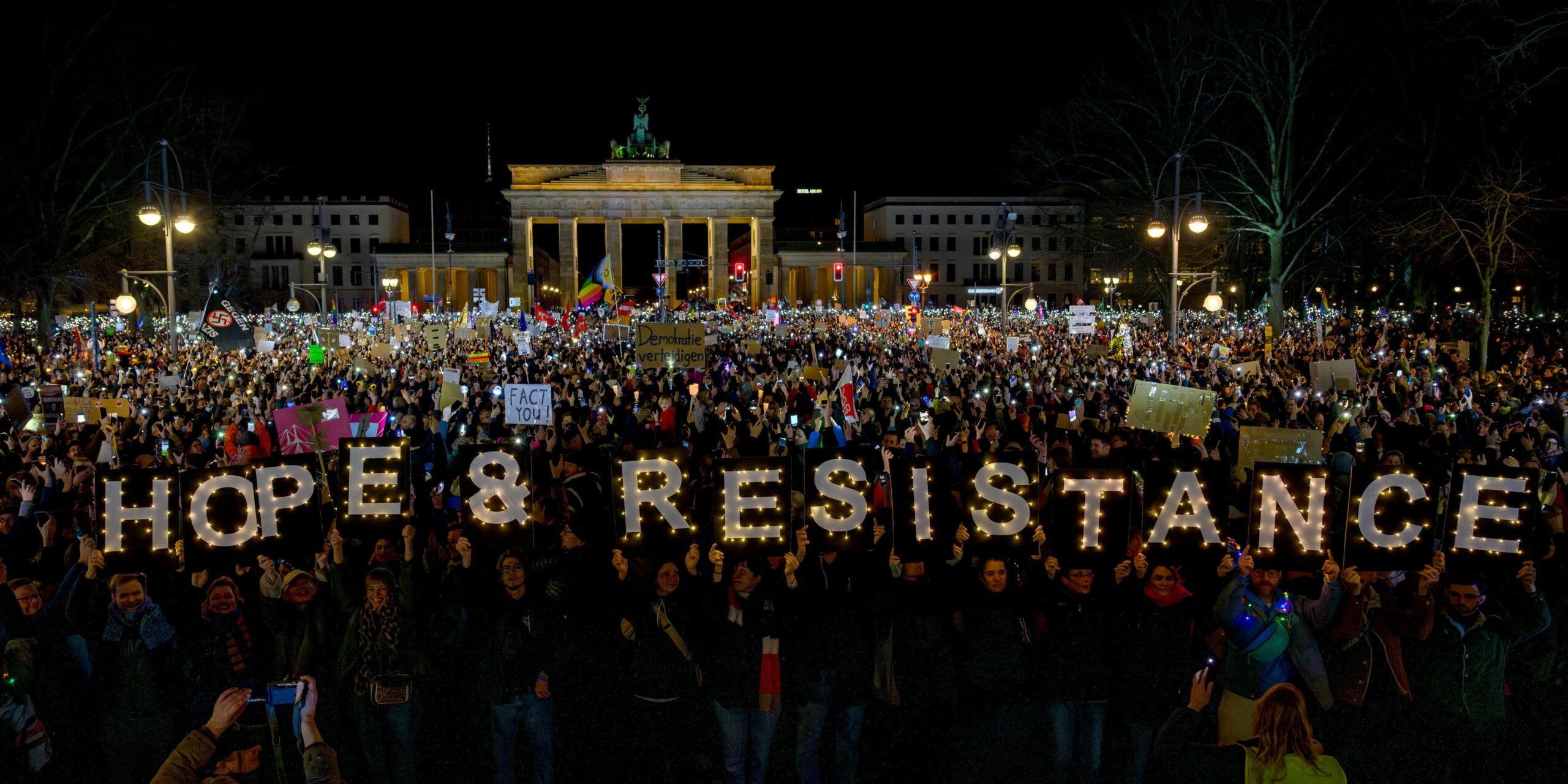 Decenas de miles de personas protestan en Alemania contra la extrema derecha