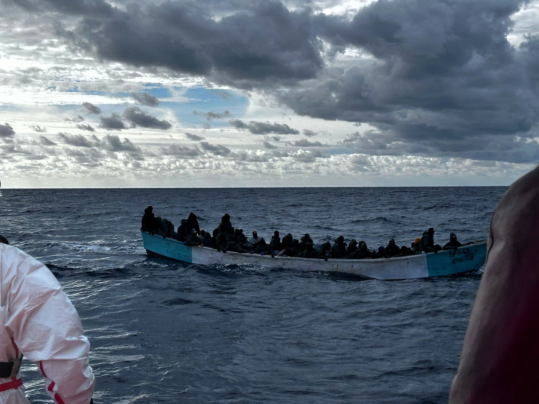 Dos migrantes mueren en la primera llegada de pateras del año a Canarias