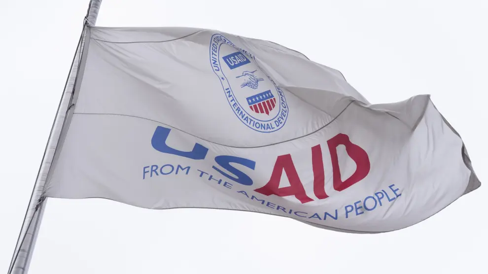 El congelamiento de ayudas de la USAID por parte de Trump revela a más de 6.200 periodistas a sueldo de EEUU en todo el mundo