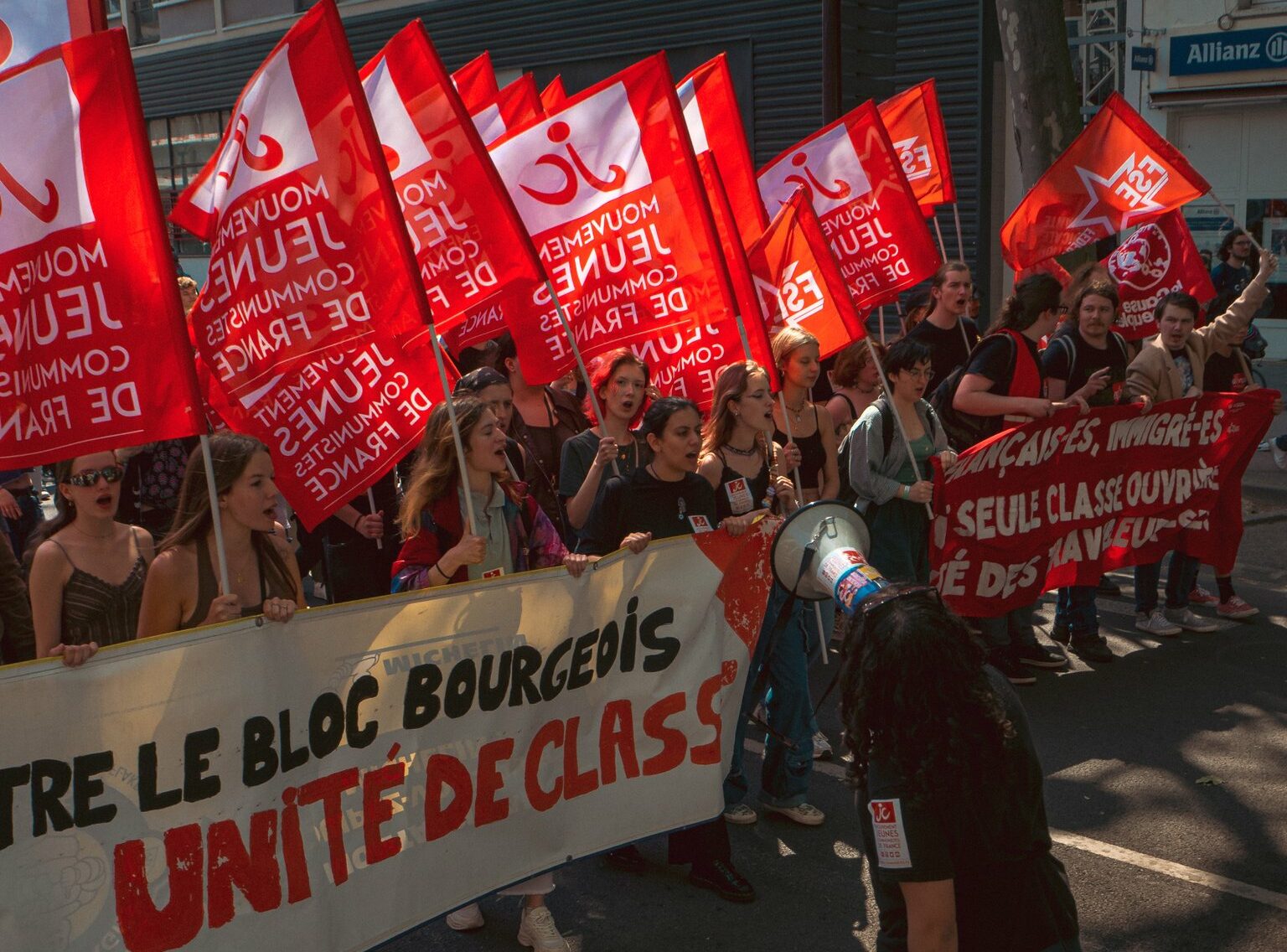 Ruptura en las Juventudes del PCF en el Norte