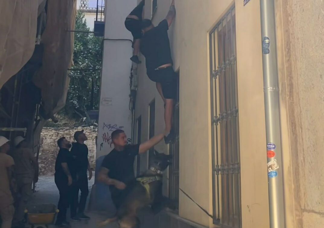 Denuncian violencia y agresiones de “desokupas” armados en un edificio de Granada